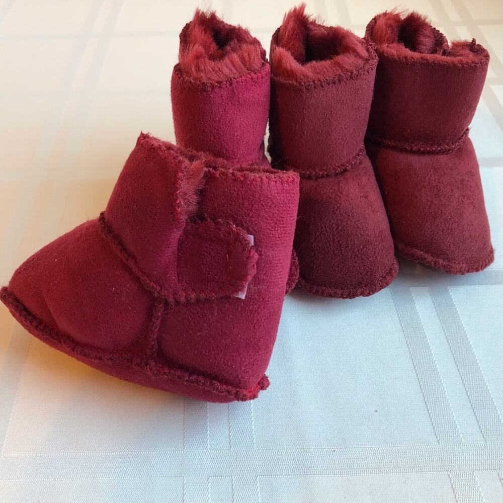 New soft winter boots, size 1